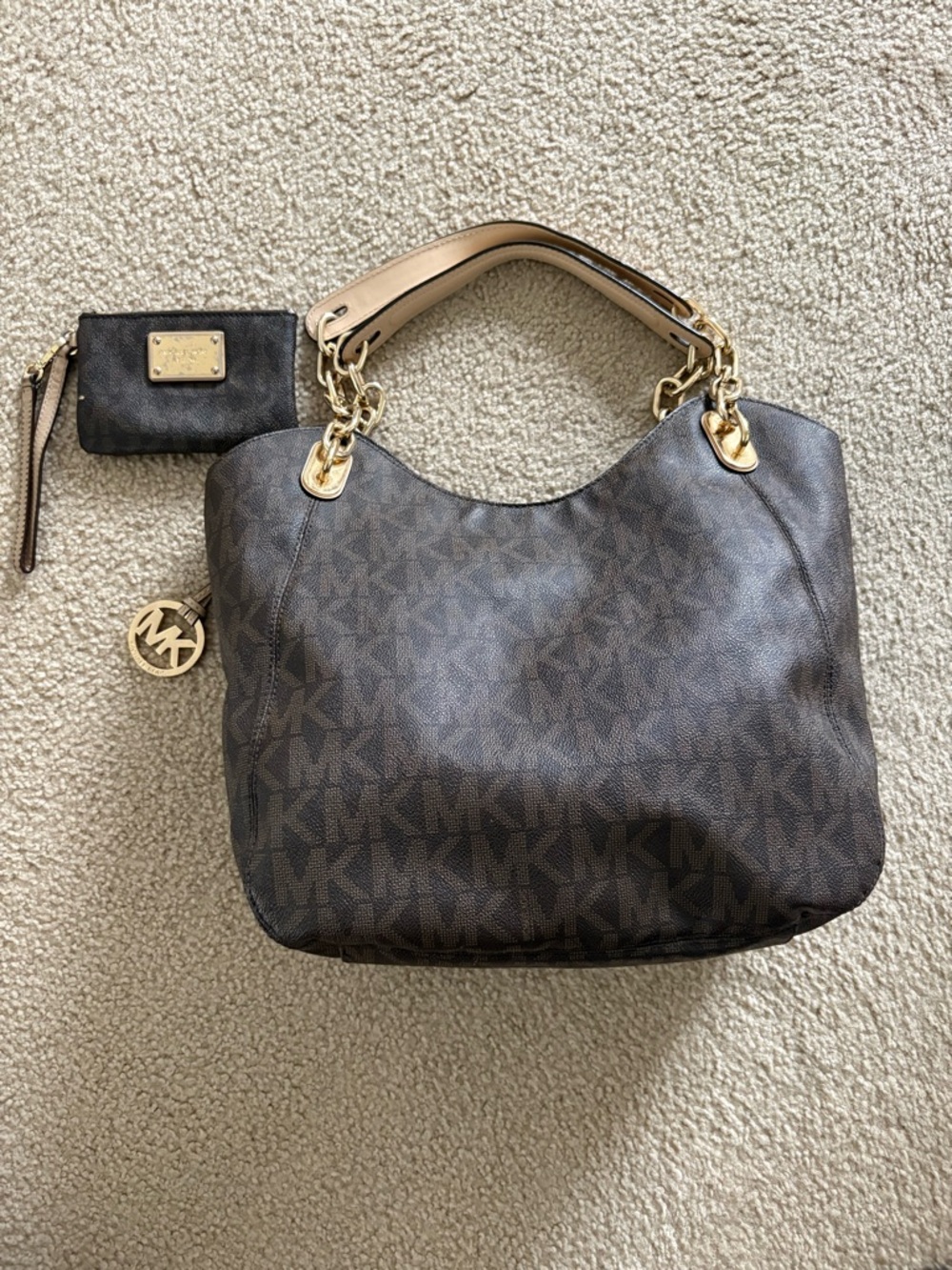 Michael Kors Brown/Beige Signature Logo Tote/Shoulder bag (w/ matching wallet)